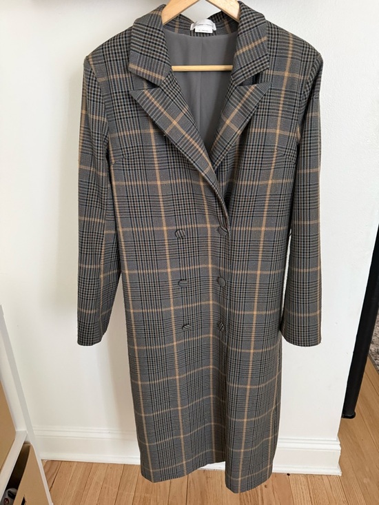 Lovers + Friends Jackets & Blazers - Lovers+friends plaid trench coat XS